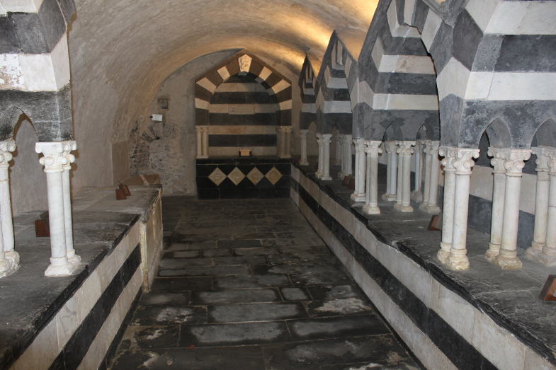 Le tombe della famiglia Doria, Abbazia di San Fruttuoso