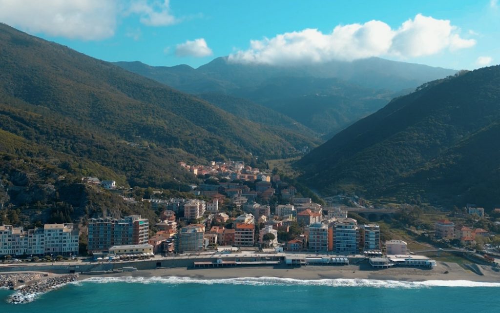 veduta dall'alto di Deiva Marina